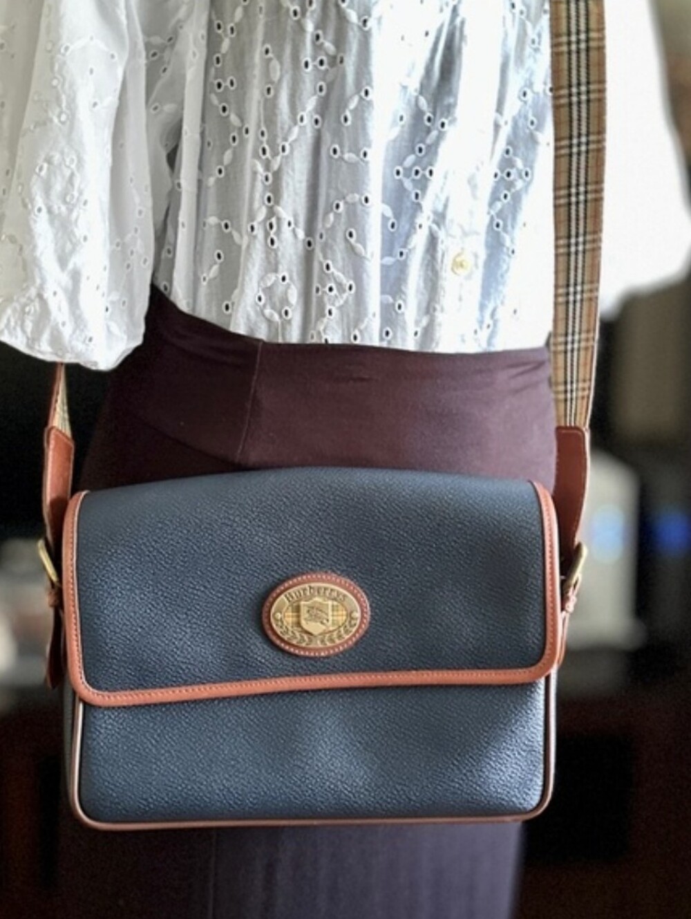 Vintage BURBERRY Brit 80s 90s Navy Crossbody Bag Preppy Tan Trim Plaid Strap